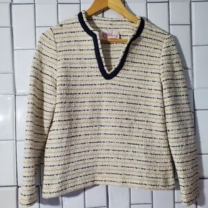 Vintage KAY WINDSOR  Medium Weight Knit V-neck Top